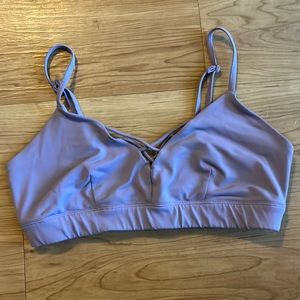 Lavender sports bra size M